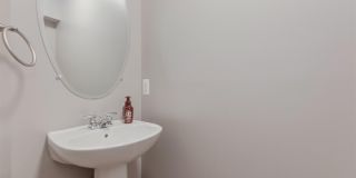 5140 DONOVAN Drive Gallery 19