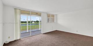 3100 W Rolling Hills Cir Gallery 16