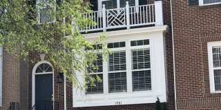 1981 LOGAN MANOR Drive Gallery 1