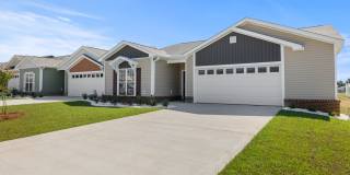 Stunning Newer Townhouse Gallery 1