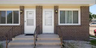 613 1/2 Thomas Dr Gallery 1