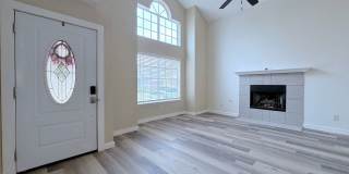East El Paso Split Tri-Level 3 bed/2 bath Refrig A/C with bonus loft! Gallery 4