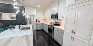 Furnished Home in Deep Deuce Gallery 8