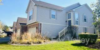 300 Emerald Lane Gallery 1