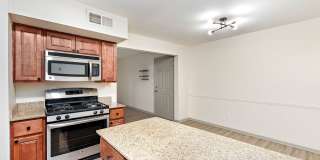 Oval Spring Apartments Gallery 19