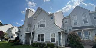 1002 SQUIRREL Road Gallery 1