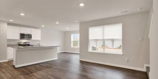 166 CHARMING FOREST Avenue Gallery 4