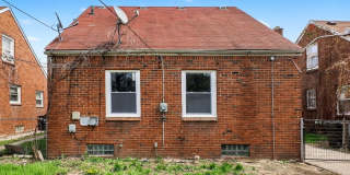 16605 Freeland Street Gallery 22
