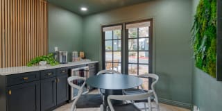 Treehouse Apartments Gallery 26