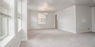 229 Ward Parkway Gallery 14