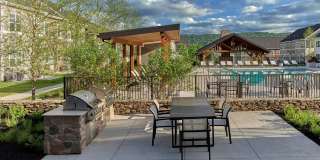 Summerhill Gallery 37