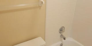 2/2.5 Townhome Mile Run Gallery 25