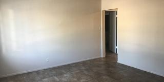 1436 S Kenneth Pl Gallery 3