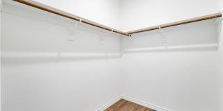 1611 Dire Wolf Avenue Gallery 58