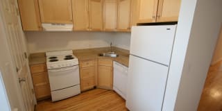 Kenwood Court Gallery 19