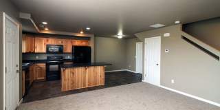 Reserve this Twin Home in a COZY Neighborhood Available Now! Gallery 11