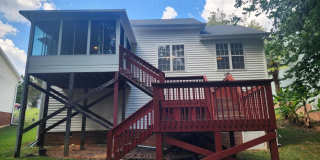 518 Johnson Street Gallery 34