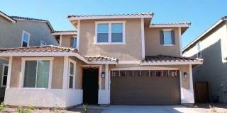 8243 E Petunia Avenue Gallery 1