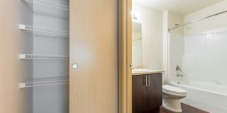 Taylor Creek Apartments Gallery 15