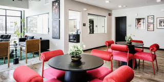 Artisan on 39th Gallery 75