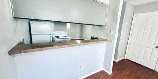 Awesome open Studio Apartments Close to Downtown Gallery 54