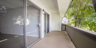 Huntington Continental Gallery 15