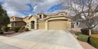 Beautiful 4 Bedroom - 2.5 Bath with Lots of Bonuses - Gilbert Gallery 1