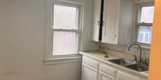 Spacious 3-bedroom, 1-bath Home Gallery 1