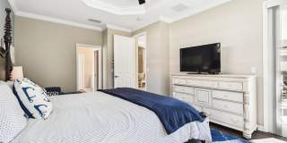 7328 LAKE FOREST GLEN Gallery 23