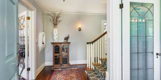 Charming North Admiral Craftsman w/ Modern Updates! Gallery 10