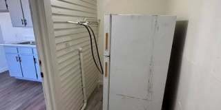 833 East Marguerite Avenue Gallery 8