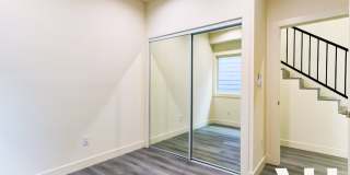 1030 West Apartments: Two, Four, & Five Bedrooms Near USC Campus! Gallery 18