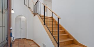 930 Valley View Drive Gallery 3
