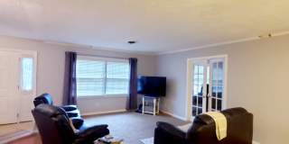 Desireable Home in Surfside Beach just blocks from the ocean Gallery 7