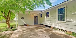 4 Bedroom House in Southdowns| Near St. Aloysius School Gallery 16
