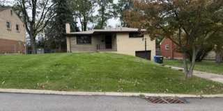 Beautiful Home for Rent Gallery 1