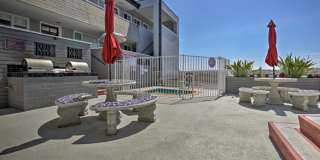 2613 Mission Blvd Gallery 21