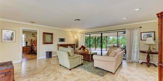 221 LOOKOUT POINT DRIVE Gallery 5