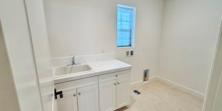 Gorgeous 4 bed 3 bath in the desired Portola Springs Gallery 39