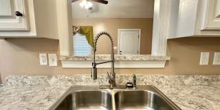 3 BD, 2 BA Home in Wilson Gallery 11