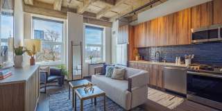 THE THOMPSON FULTON MARKET Gallery 21