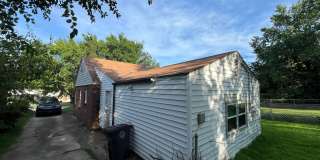 Spacious 3 Bed, 2 Bath Tulsa Home — 728 N Marion Ave Gallery 34