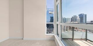 Ballpark View Condo at The Legend! Gallery 29
