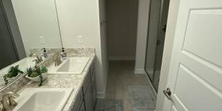 76 Rivertown Road Gallery 12