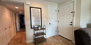 Riverfront 2BR Condo Great Views, Luxury Furnished incl UTILITIES Riverfront 2BR Condo Great Views, Luxury Furnished incl UTILITIES Gallery 6