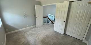 3 Bedroom 2.5 Bathroom Townhome located in Pelican Bay Gallery 39