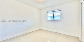1540 SW 5th Pl Gallery 32