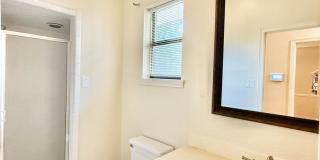 Home For Lease Gallery 14
