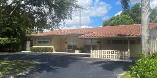 1643 NE 55th Street Gallery 21