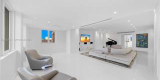 600 Coral Way Gallery 20